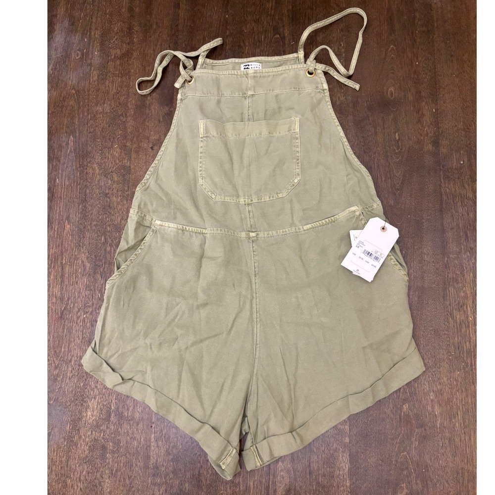 Billabong Wild Pursuit Short Overalls Avocado Green J204TBWI Womens Small NWT